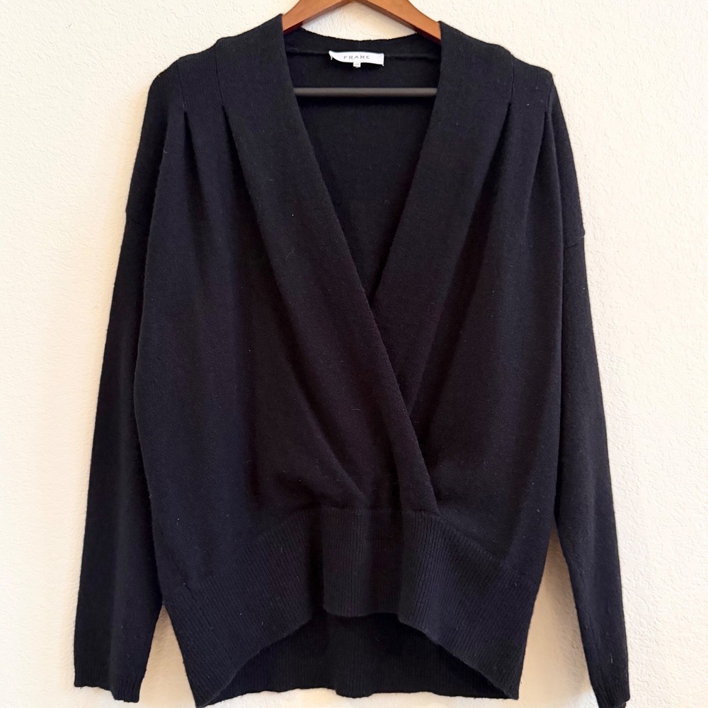 FRAME Surplice V-Neck Wool Cashmere Pleated Sweater Size‎ L Minimalist Office